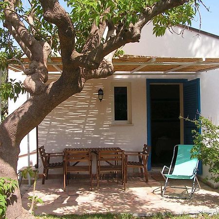 Appartamento In Villa Al Mare - Baia Di Arcile Бруколи Номер фото
