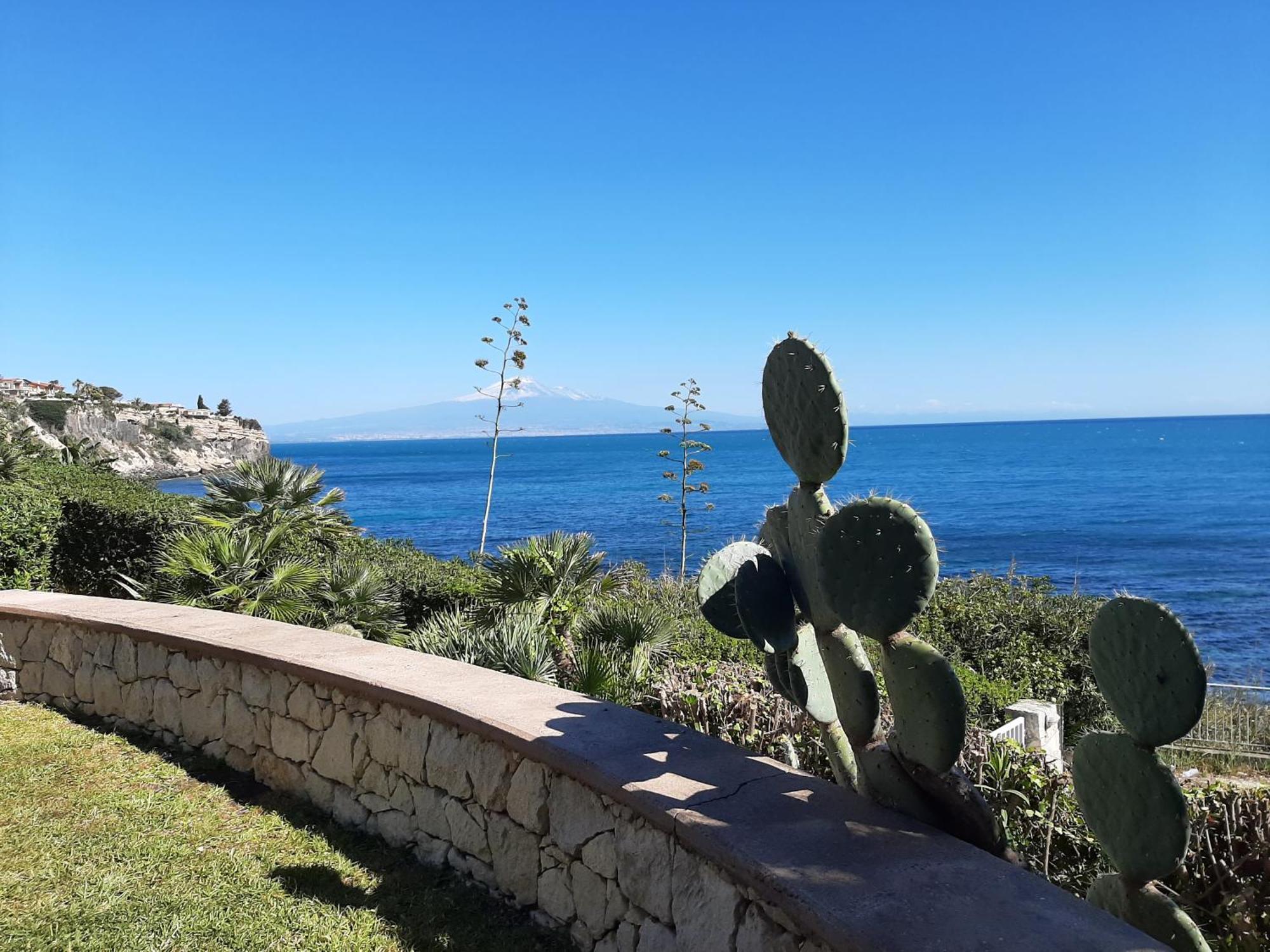 Appartamento In Villa Al Mare - Baia Di Arcile Бруколи Экстерьер фото